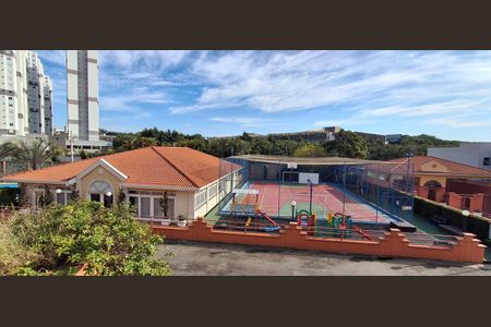 Casa à venda com 200m², 3 quartos e 4 vagas Casa à venda com 200m², 3 quartos e 4 vagasVista