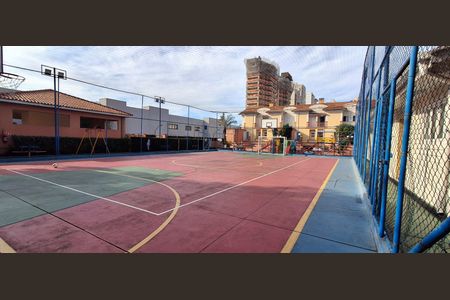 Casa à venda com 200m², 3 quartos e 4 vagas Casa à venda com 200m², 3 quartos e 4 vagasÁrea comum