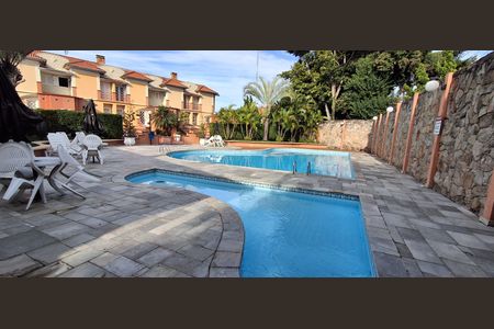 Casa à venda com 200m², 3 quartos e 4 vagas Casa à venda com 200m², 3 quartos e 4 vagasÁrea comum