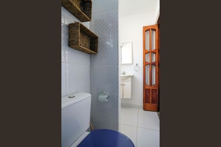 Casa à venda com 259m², 2 quartos e 3 vagasBanheiro da suíte