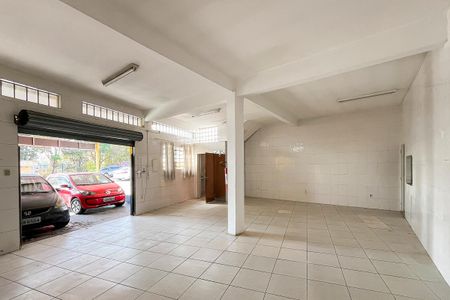 Casa à venda com 259m², 2 quartos e 3 vagasGaragem