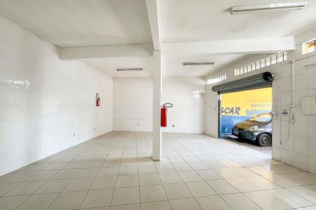 Casa à venda com 259m², 2 quartos e 3 vagasGaragem
