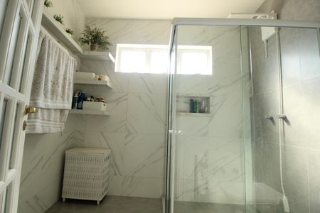 Casa à venda com 268m², 4 quartos e 4 vagasBanheiro Social 2