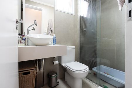 Apartamento à venda com 65m², 2 quartos e 1 vaga Apartamento à venda com 65m², 2 quartos e 1 vagaBanheiro da Suíte