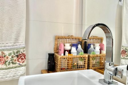Apartamento à venda com 68m², 2 quartos e 1 vaga Apartamento à venda com 68m², 2 quartos e 1 vagaBanheiro Corredor