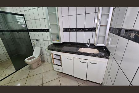 Casa para alugar com 229m², 3 quartos e 3 vagas Casa para alugar com 229m², 3 quartos e 3 vagasBanheiro do Quarto 3