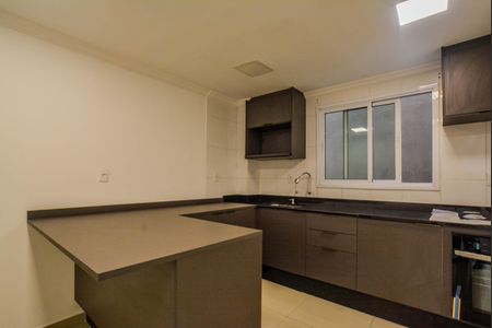 Casa à venda com 89m², 2 quartos e 2 vagasCozinha