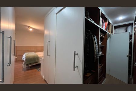 Apartamento à venda com 237m², 4 quartos e 5 vagas Apartamento à venda com 237m², 4 quartos e 5 vagasSuíte 4