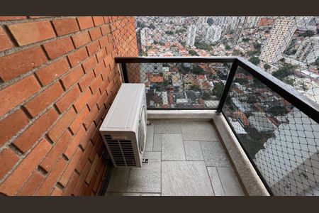 Apartamento à venda com 237m², 4 quartos e 5 vagas Apartamento à venda com 237m², 4 quartos e 5 vagasSacada da suite 4