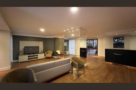 Apartamento à venda com 237m², 4 quartos e 5 vagas Apartamento à venda com 237m², 4 quartos e 5 vagasÁrea comum - Salão de festas