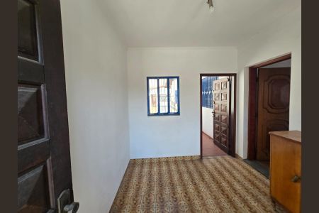 Casa à venda com 252m², 3 quartos e 3 vagas Casa à venda com 252m², 3 quartos e 3 vagasAntessala