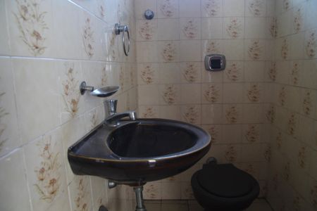 Casa à venda com 252m², 3 quartos e 3 vagasLavabo