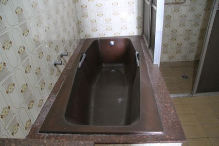 Casa à venda com 252m², 3 quartos e 3 vagasBanheiro da Suíte 