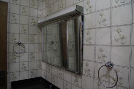 Casa à venda com 252m², 3 quartos e 3 vagasBanheiro Social