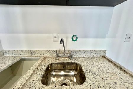 Apartamento à venda com 48m², 2 quartos e sem vaga Apartamento à venda com 48m², 2 quartos e sem vagaCozinha
