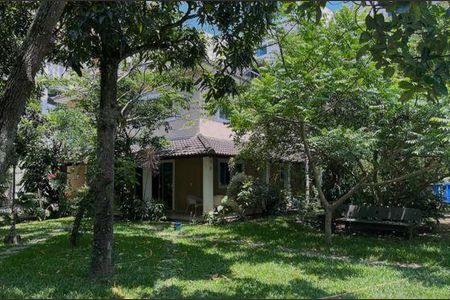 Casa à venda com 4 quartos, 374m² em Recreio dos Bandeirantes, Rio de Janeiro