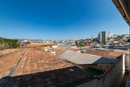 Casa à venda com 168m², 2 quartos e sem vagaVaranda