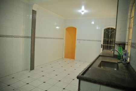 Casa à venda com 225m², 4 quartos e 2 vagasCozinha