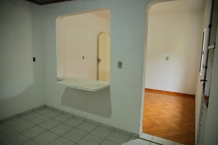 Casa à venda com 225m², 4 quartos e 2 vagasQuarto 