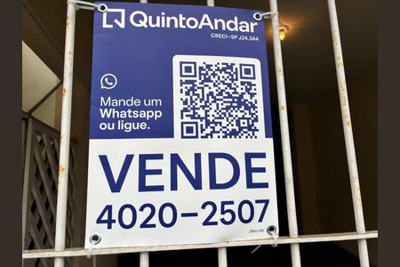Casa à venda com 225m², 4 quartos e 2 vagas Casa à venda com 225m², 4 quartos e 2 vagasPlaca