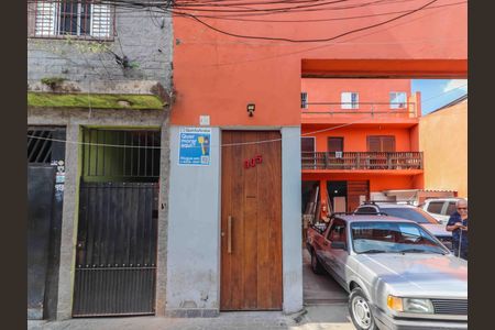 Studio para alugar com 30m², 2 quartos e sem vaga Studio para alugar com 30m², 2 quartos e sem vagaFachada