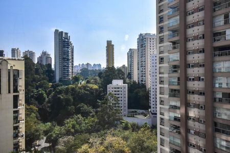 Apartamento à venda com 360m², 4 quartos e 6 vagasVista do Quarto 2