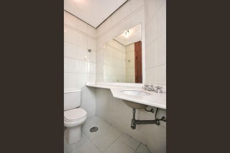 Apartamento à venda com 360m², 4 quartos e 6 vagasBanheiro Suíte 2