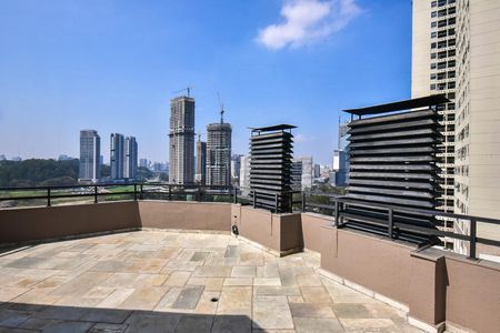 Apartamento à venda com 360m², 4 quartos e 6 vagasCobertura