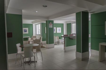 Apartamento à venda com 58m², 2 quartos e 1 vagaÁrea comum