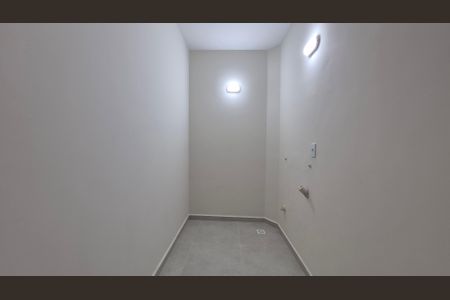 Apartamento à venda com 120m², 2 quartos e 1 vaga Apartamento à venda com 120m², 2 quartos e 1 vagaÁrea de Serviço