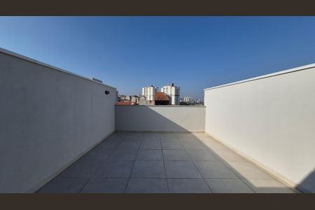 Apartamento à venda com 120m², 2 quartos e 1 vaga Apartamento à venda com 120m², 2 quartos e 1 vagaCobertura