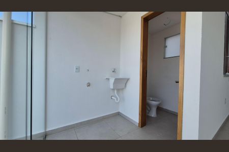 Apartamento à venda com 120m², 2 quartos e 1 vaga Apartamento à venda com 120m², 2 quartos e 1 vagaCobertura