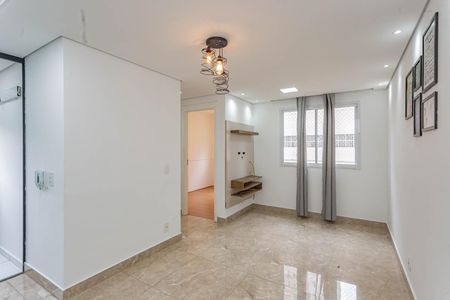 Sala de apartamento para alugar com 2 quartos, 41m² em Jardim Sao Saverio, São Paulo