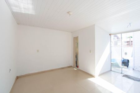 Casa à venda com 3 quartos, 120m² em São José, Canoas