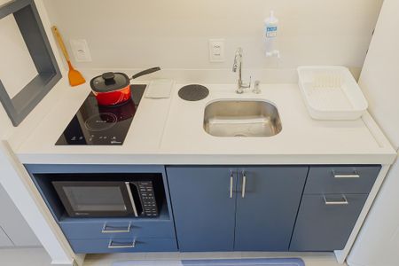 Cozinha de kitnet/studio para alugar com 1 quarto, 25m² em Pinheiros, São Paulo