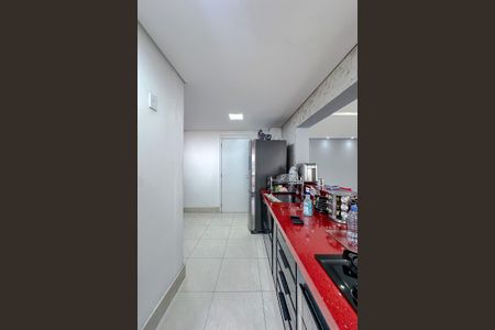 Apartamento à venda com 100m², 2 quartos e 2 vagasCozinha