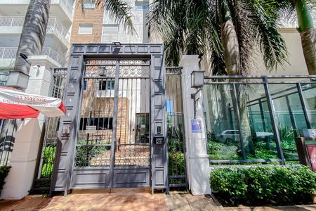 Apartamento à venda com 100m², 2 quartos e 2 vagasFachada