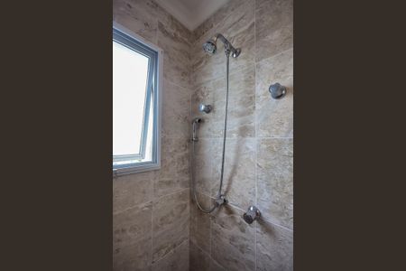 Apartamento à venda com 163m², 3 quartos e 3 vagasBanheiro da Suíte 1