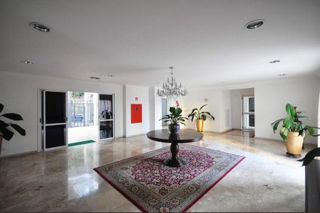 Apartamento à venda com 163m², 3 quartos e 3 vagasHall Social