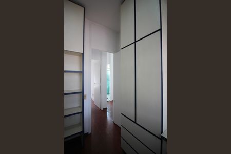 Casa de condomínio à venda com 120m², 3 quartos e 2 vagasQuarto 1