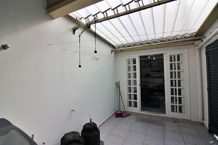 Casa de condomínio à venda com 120m², 3 quartos e 2 vagasÁrea de Serviço