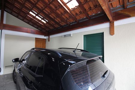 Casa de condomínio à venda com 120m², 3 quartos e 2 vagasGaragem