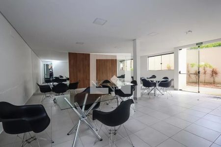 Apartamento à venda com 42m², 2 quartos e sem vaga Apartamento à venda com 42m², 2 quartos e sem vagaÁrea comum - Salão de festas