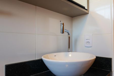 Apartamento à venda com 42m², 2 quartos e sem vaga Apartamento à venda com 42m², 2 quartos e sem vagaBanheiro