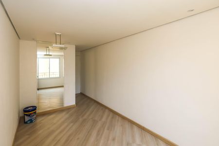 Sala de apartamento para alugar com 2 quartos, 55m² em Jardim Maria Estela, São Paulo