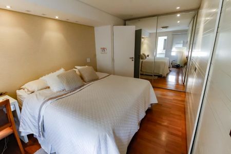 Apartamento à venda com 141m², 3 quartos e 2 vagasSuíte 3