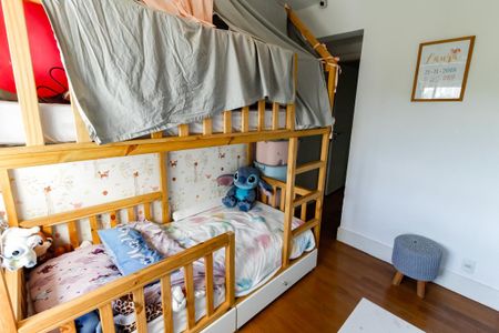 Apartamento à venda com 141m², 3 quartos e 2 vagasSuíte 2