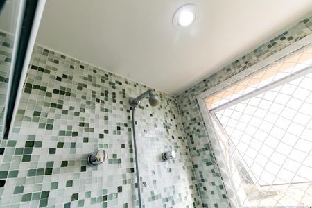 Apartamento à venda com 141m², 3 quartos e 2 vagasBanheiro da Suíte 1