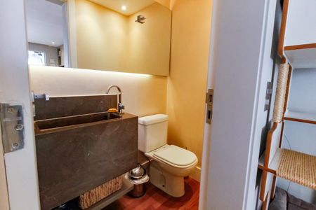 Apartamento à venda com 141m², 3 quartos e 2 vagasLavabo