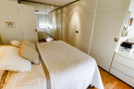 Apartamento à venda com 141m², 3 quartos e 2 vagasSuíte 3